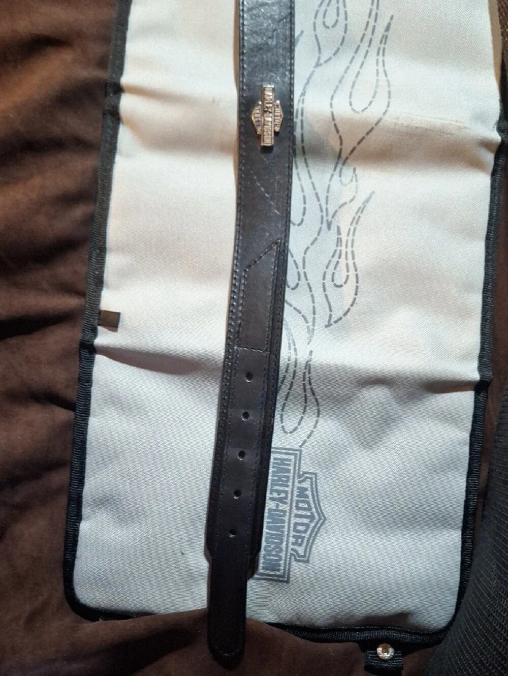 Harley-Davidson Man's Black Leather Belt with Silver Buckle